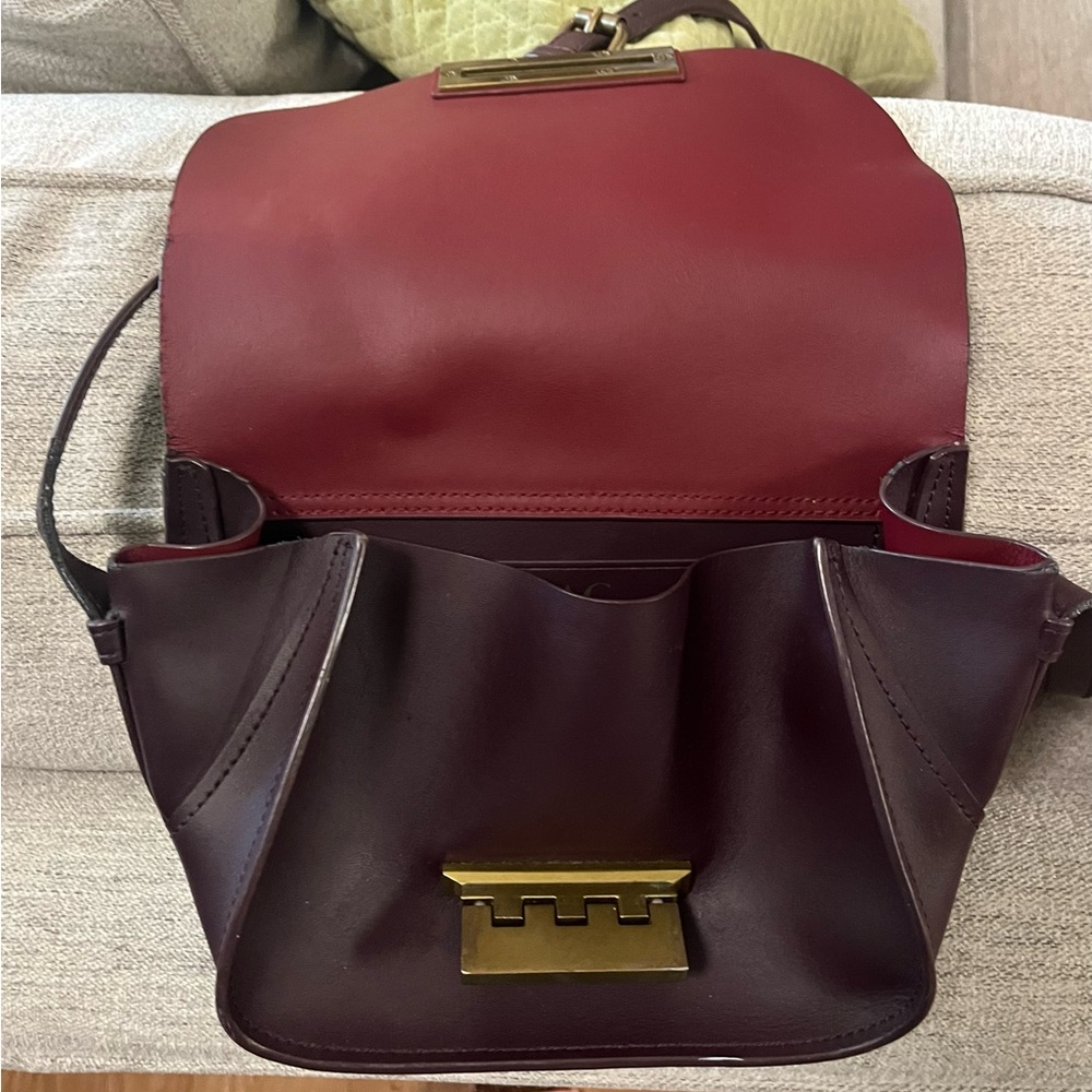 ZAC Zac Posen Smooth Leather Crossbody in Burgundy with Gold Hardware - Picture 2 of 3